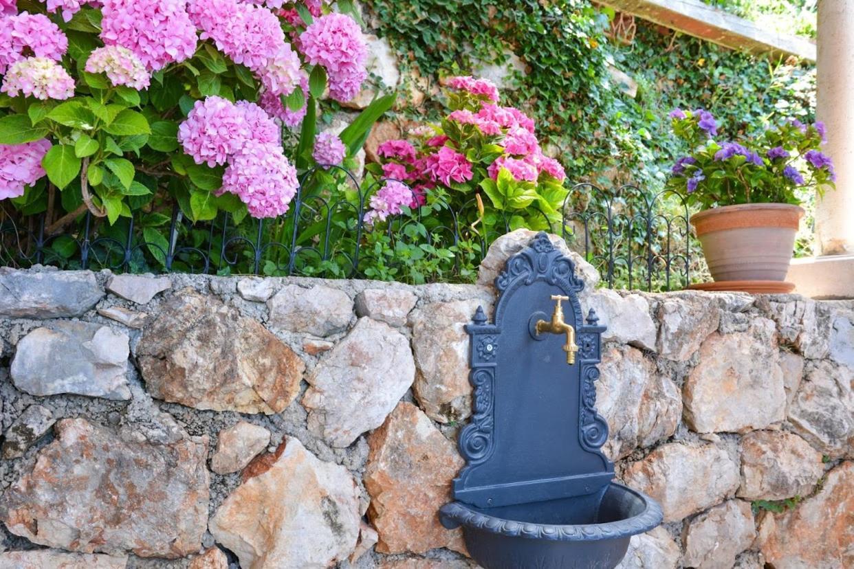 Apartment And Room Sveti Jakov Dubrovnik Exterior photo